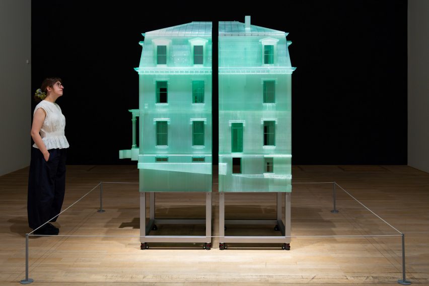 Turquoise 3D-printed sculpture