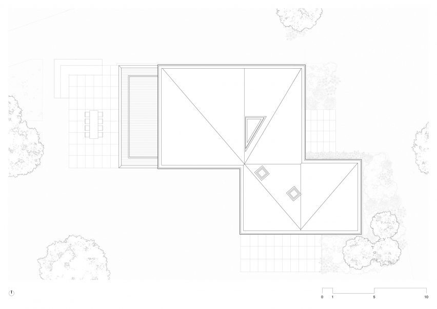 Roof plan of Field House by Wilkinson King Architecture