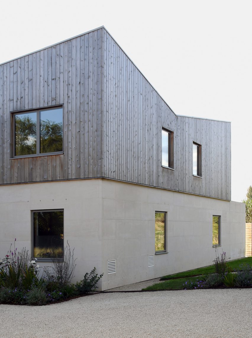 Field House by Wilkinson King Architecture