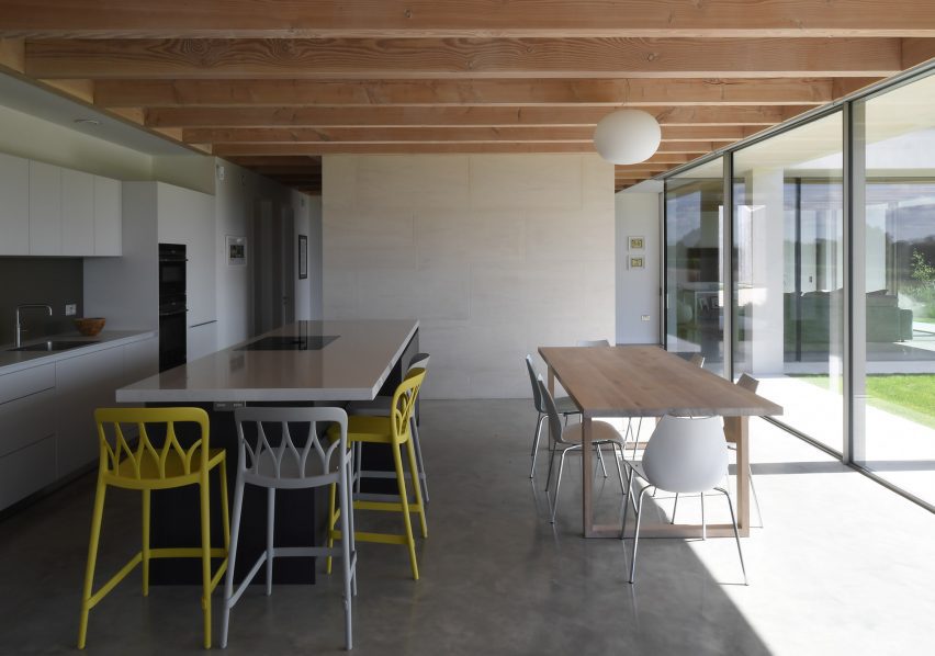 Field House by Wilkinson King Architecture