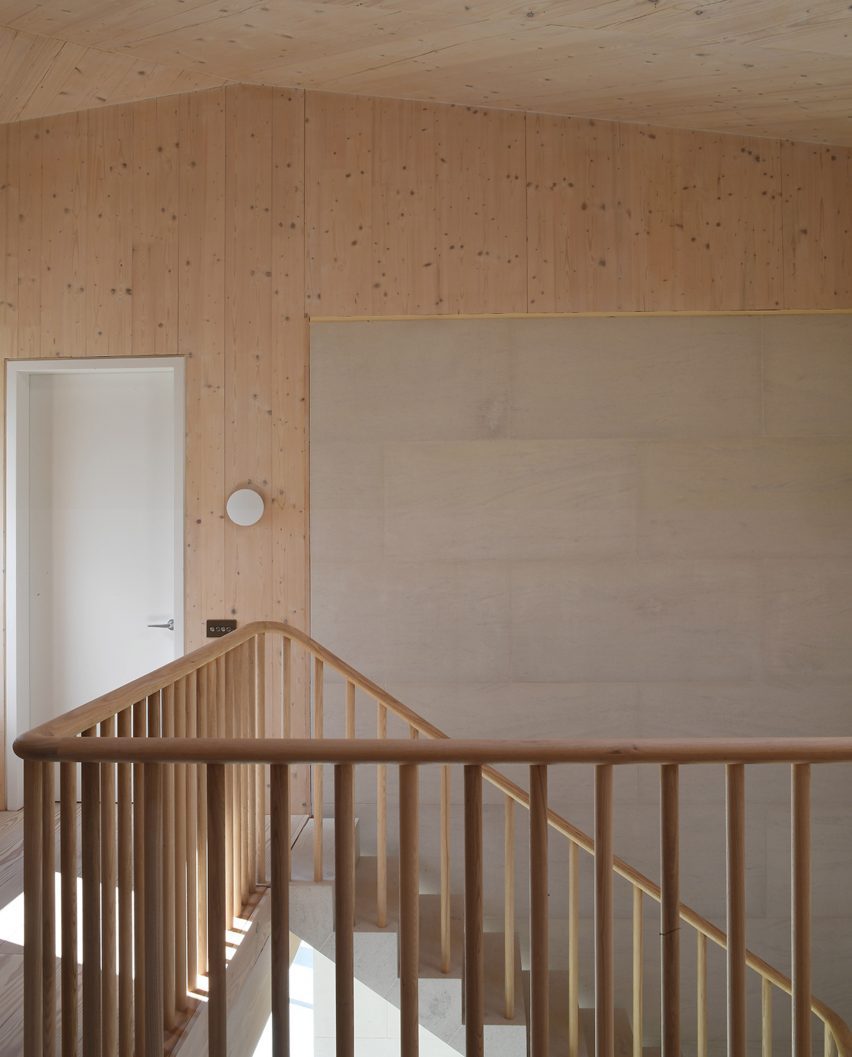 Field House by Wilkinson King Architecture