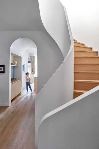 Flow House by Dubbeldam Architecture + Design