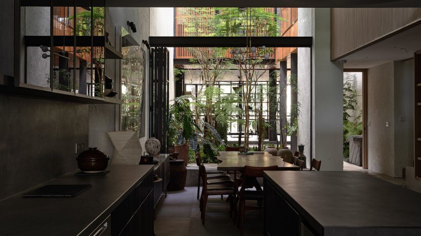 Oku House by Freight Architects
