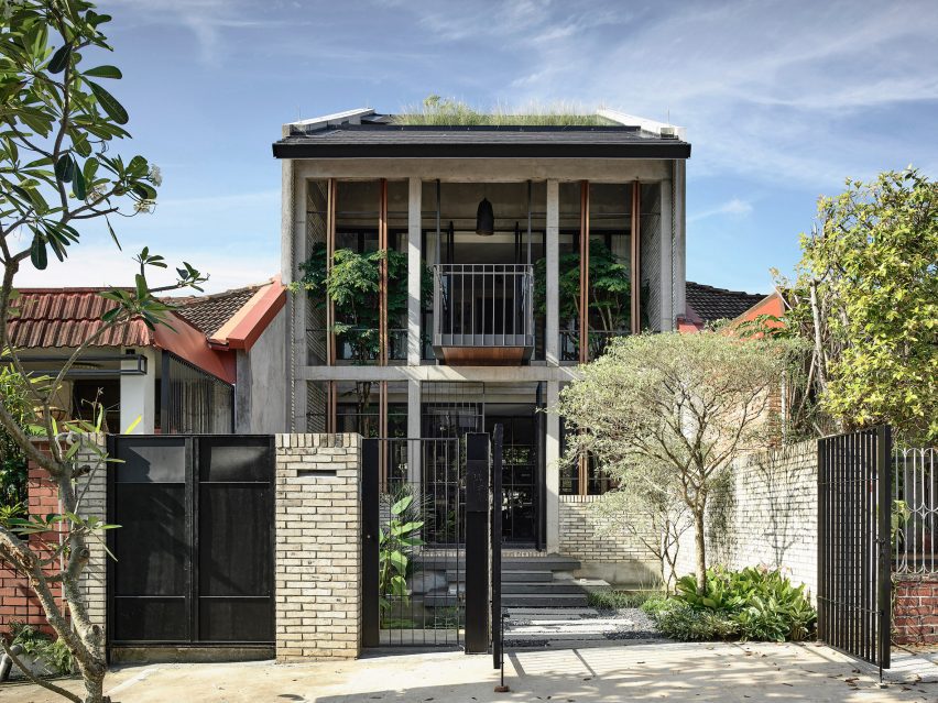 Oku House by Freight Architects