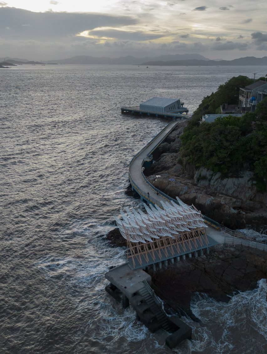 The Seaside Pavilion by GN Architects