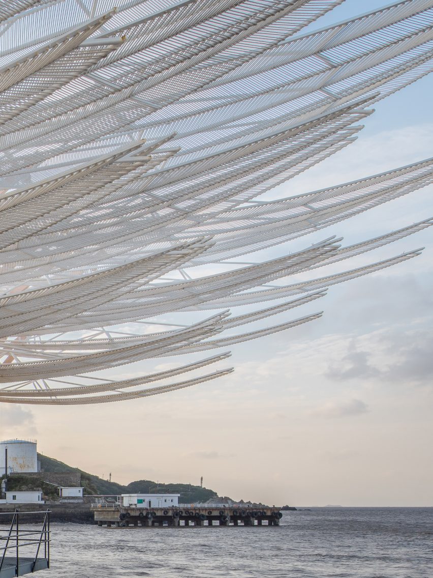 The Seaside Pavilion by GN Architects