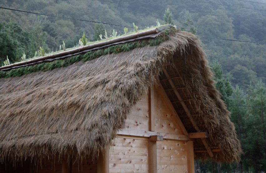 Hitsujigoya sheep pen in Japan by 2m26