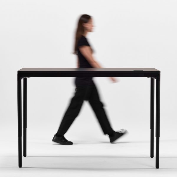 eFloat Quattro desk by Humanscale