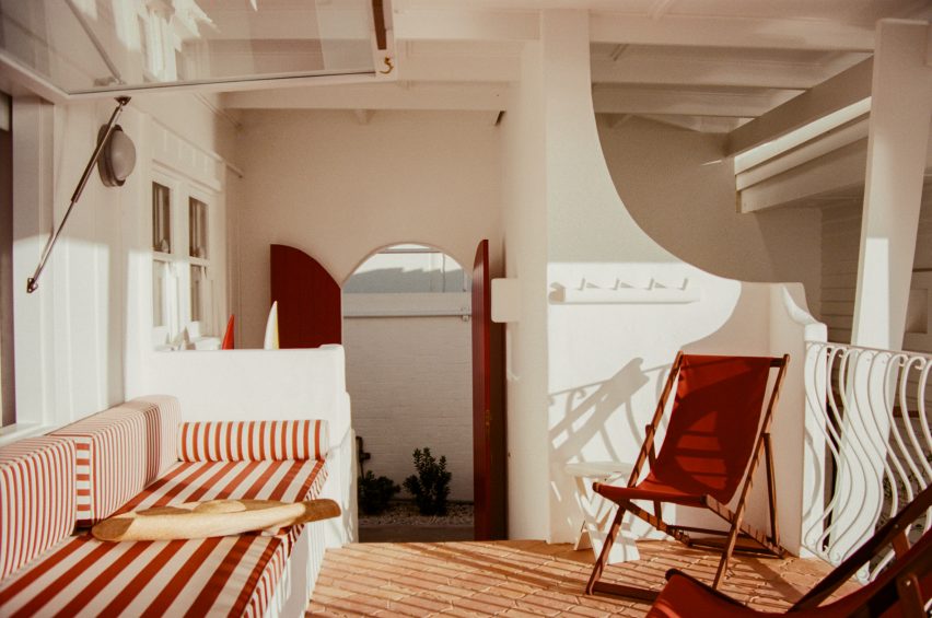 Terrace with white iron balustrade
