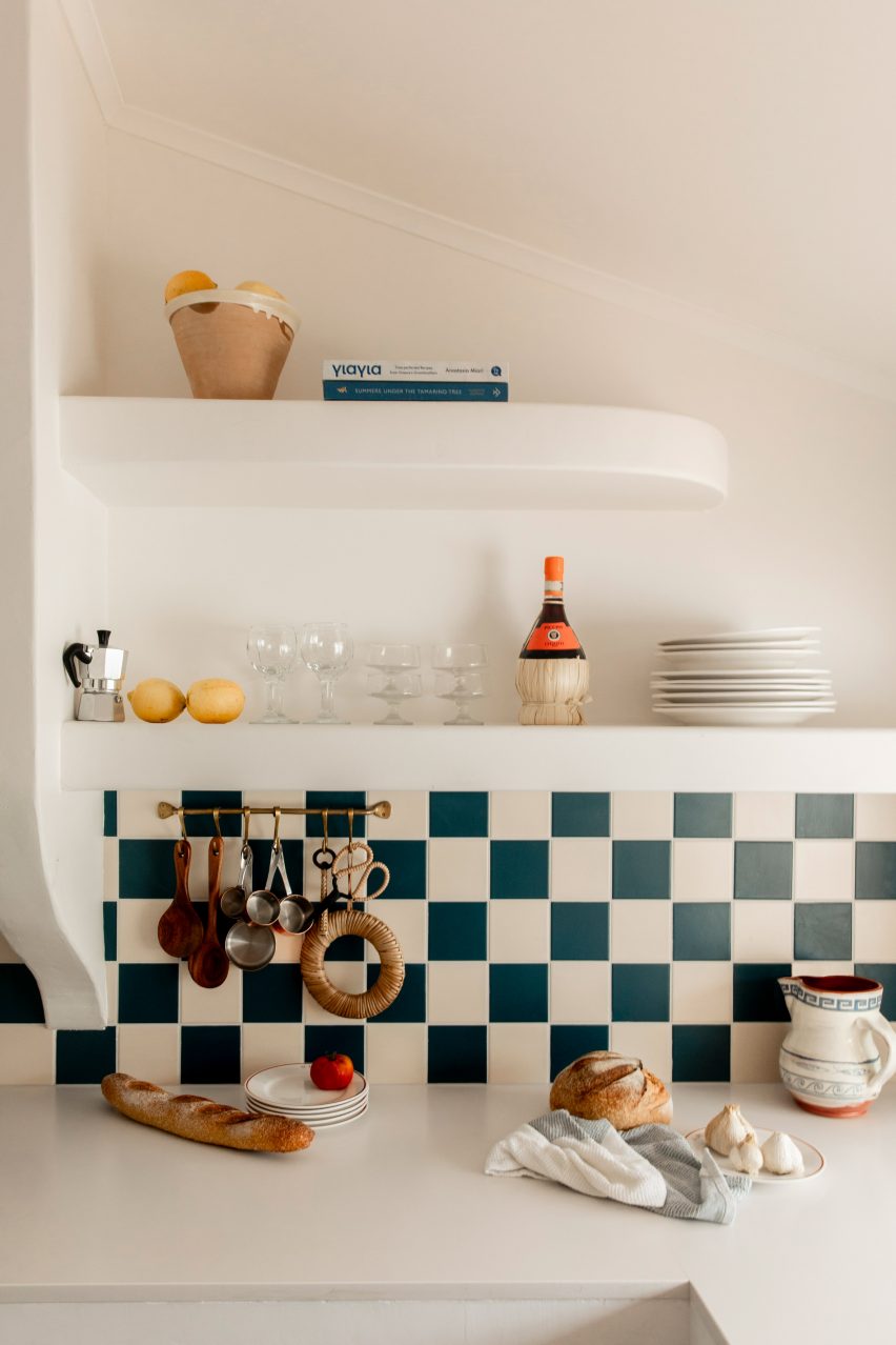 Kitchen sideboard