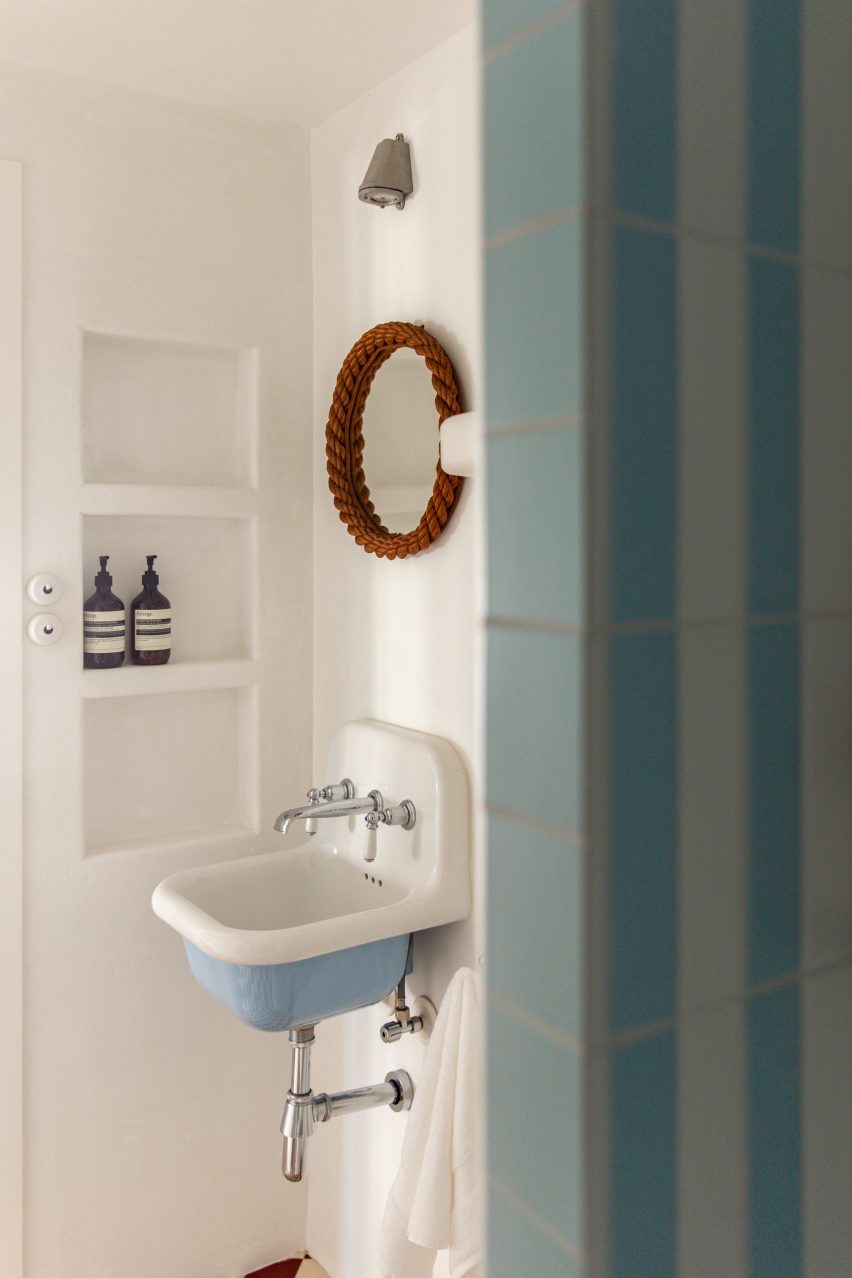bathroom sink