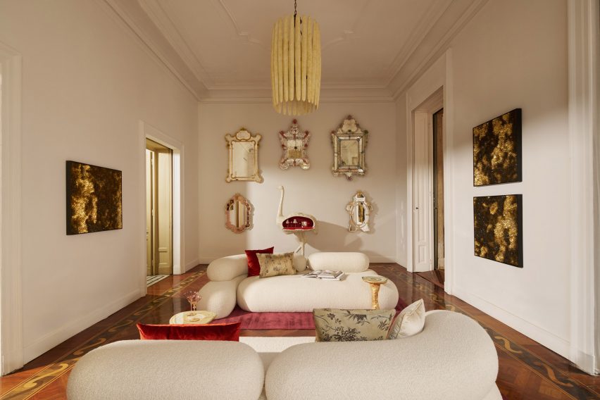 The Bedroom by Champlimaud Design at L'Appartamento by Artemest