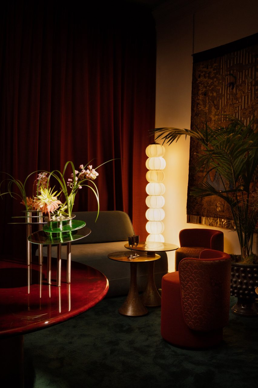 The Lounge by Artemest