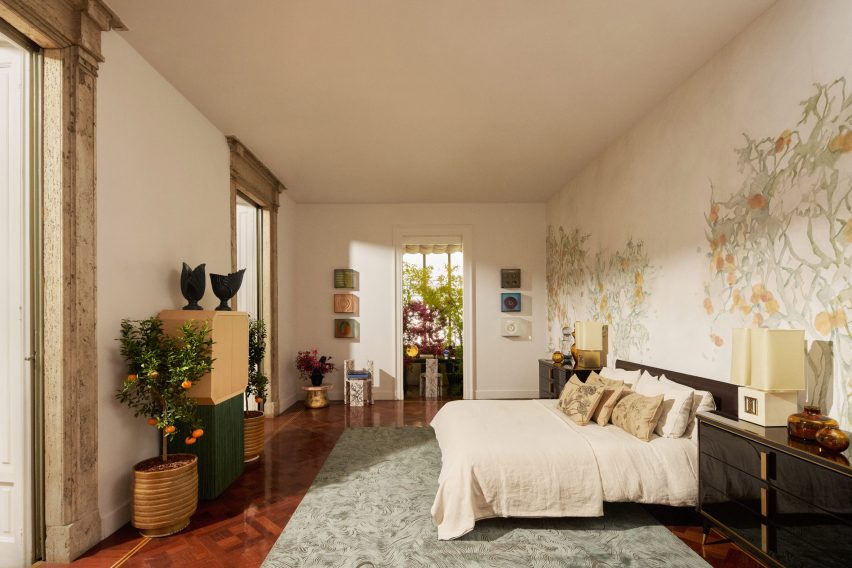 The Bedroom by Champlimaud Design at L'Appartamento by Artemest