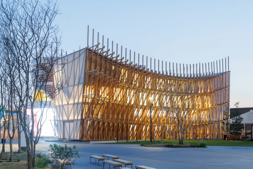 Bahrain National Pavilion by Lina Ghotmeh