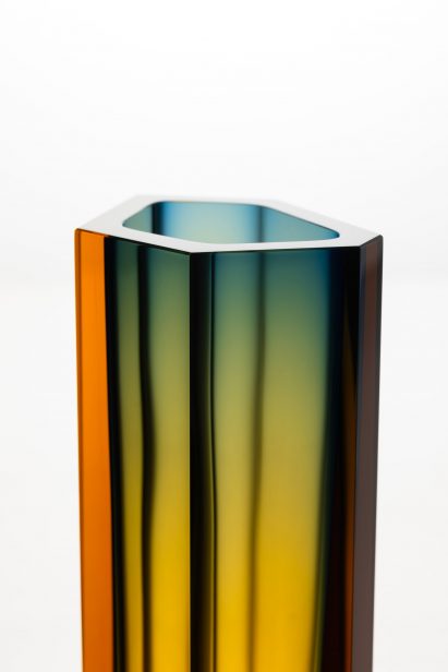 To of blue and yellow glass vase