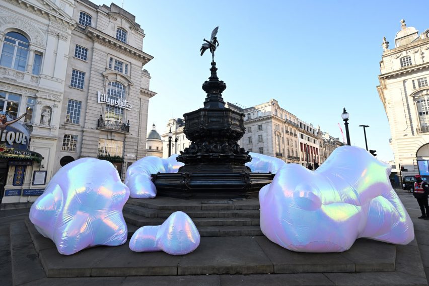 Piccadilly Un:Plugged by Nelly Ben Hayoun-Stépanian