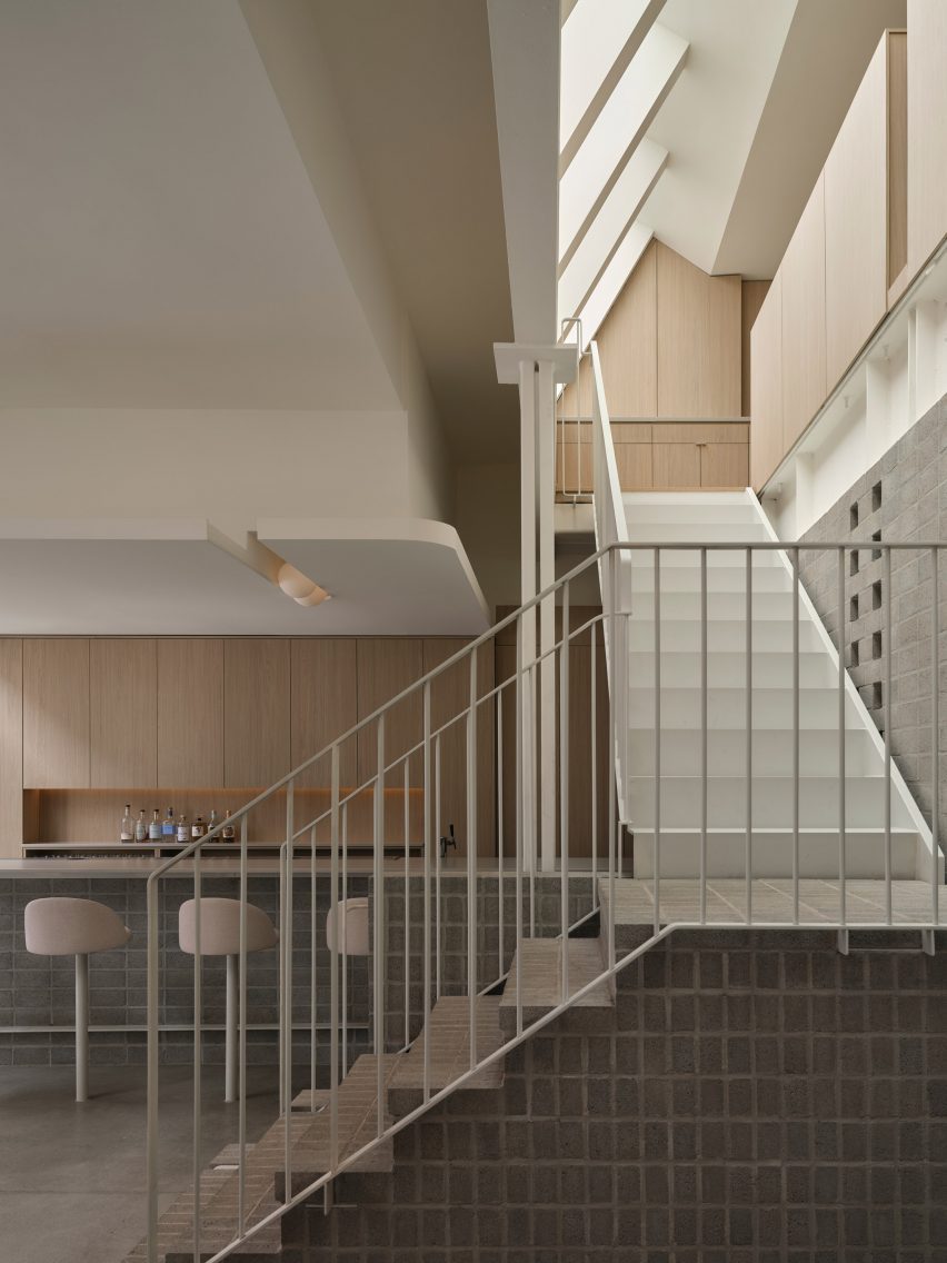 Occhiolino by Guido Constantino Projects