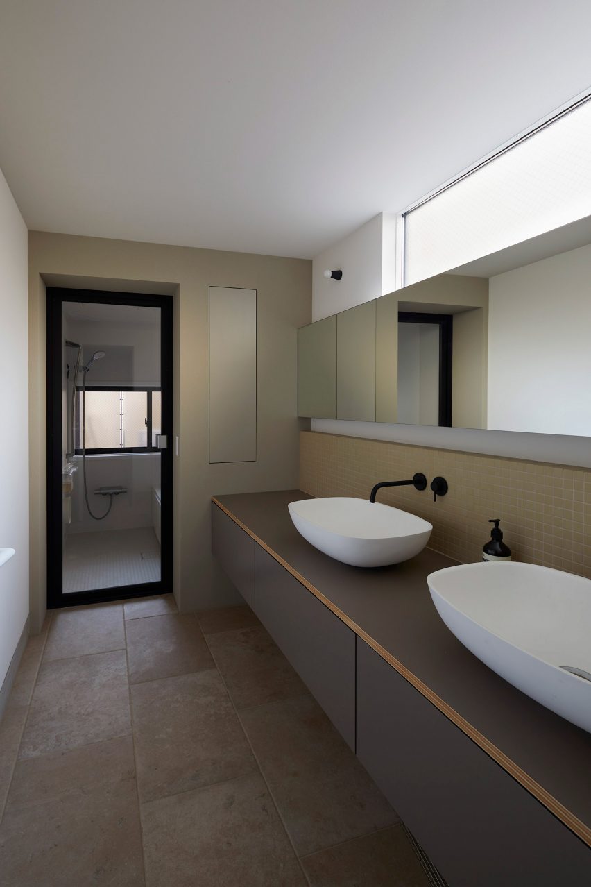 Octa House by Marutau Arqui