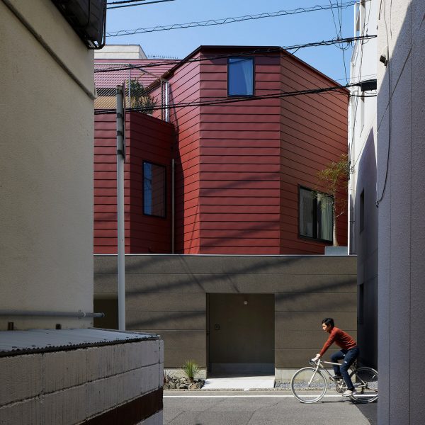 Octa House by Marutau Arqui