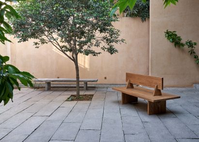 Courtyard with bench tropical modernist seating