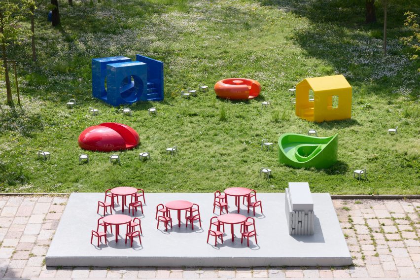 Playful Sculptures at Milan Design Week by Naoto Fukasawa and Jakuets