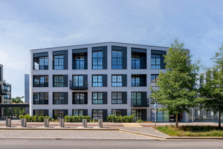 Rubicon housing by Alison Brooks Architects