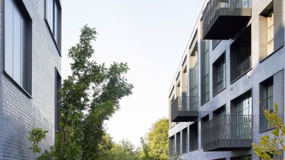 Courtyard at Rubicon housing by Alison Brooks Architects