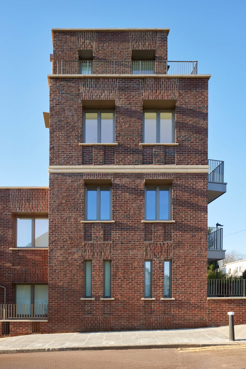 Edith Road by Satish Jassal Architects