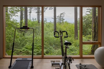 Home gym by SHED Architecture & Design