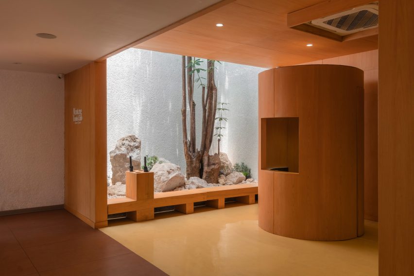 Terracotta coloured internal area of sports facility