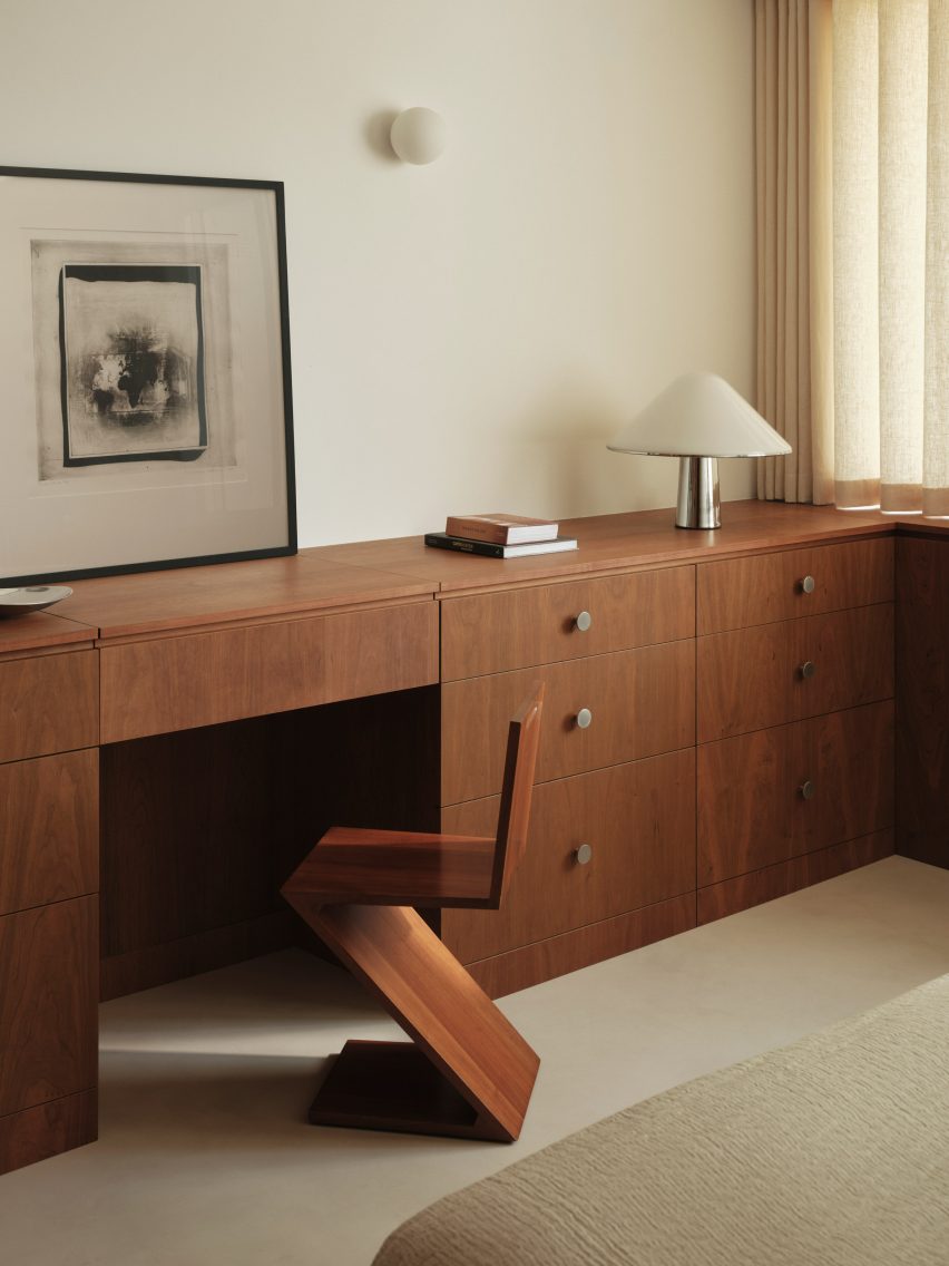 Pine Heath by Studio Hagen Hall