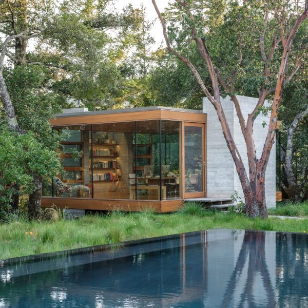 Home office with infinity pool