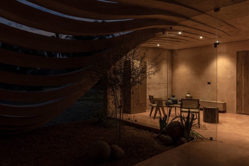 Vaazh House in India by VY Architecture Studio