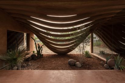 Concrete home in India by VY Architecture Studio