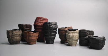 Pots in earthy colours by ChengYan, Lacquerware Studio