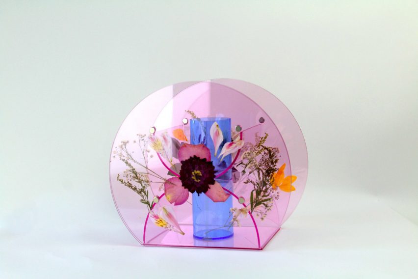 a photograph of a small sculpture