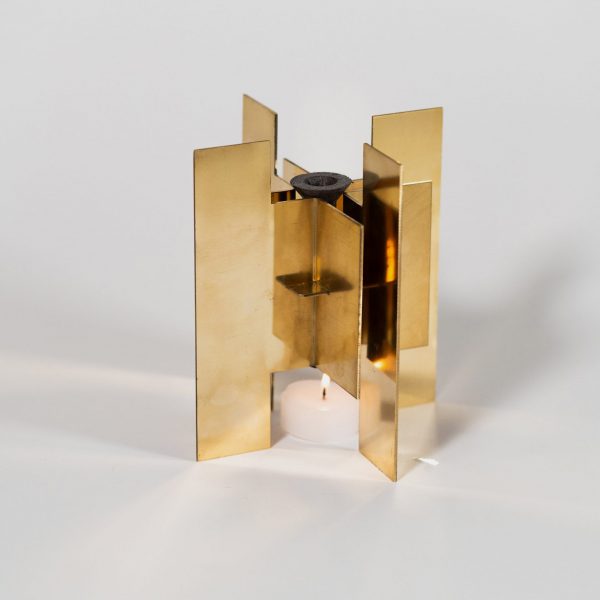 Golden water container that produces music