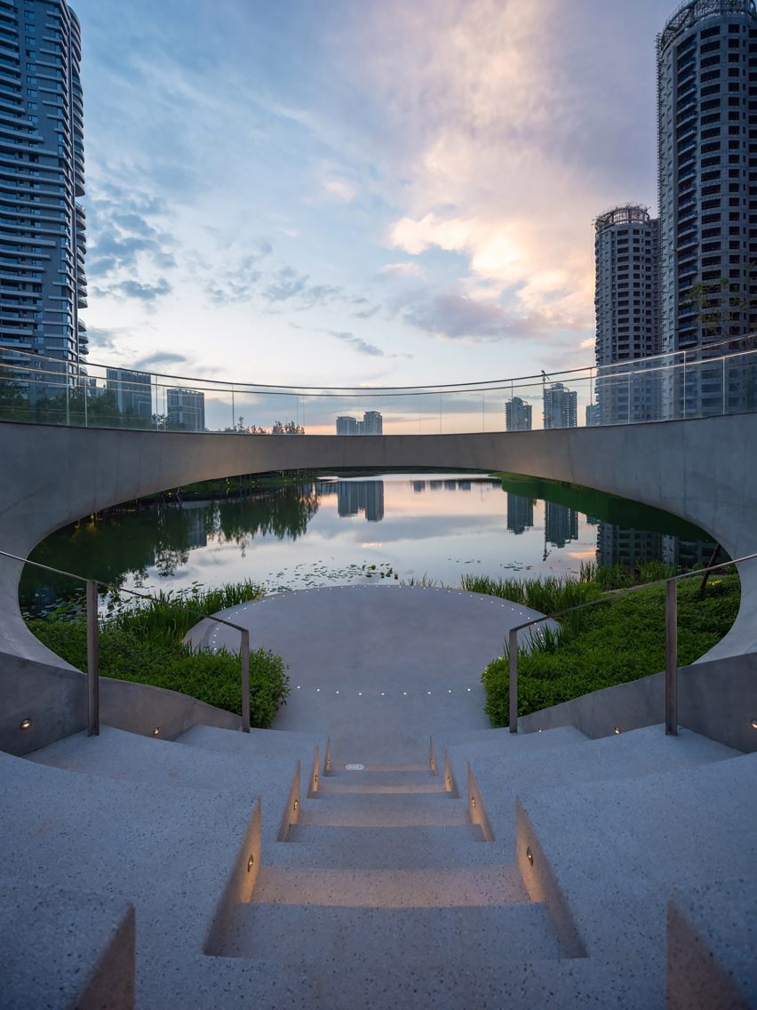 Ring of Starlight by HDEC AIR-CoLAB Studio