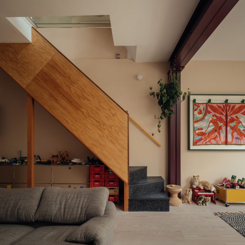 Ray House by Archmongers