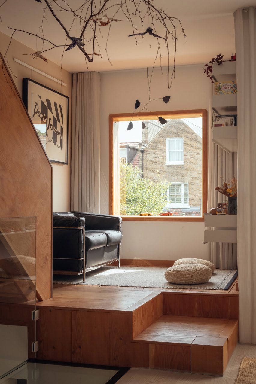 Ray House by Archmongers