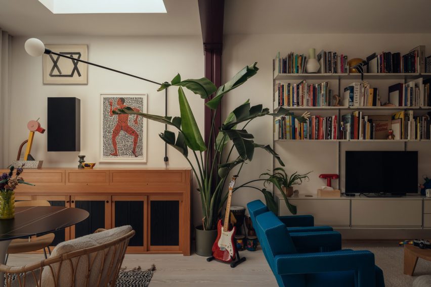 Ray House by Archmongers