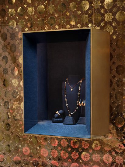Display and metal partition on exterior of Azza Fahmy boutique in London's Burlington Arcade designed by Universal Design Studio