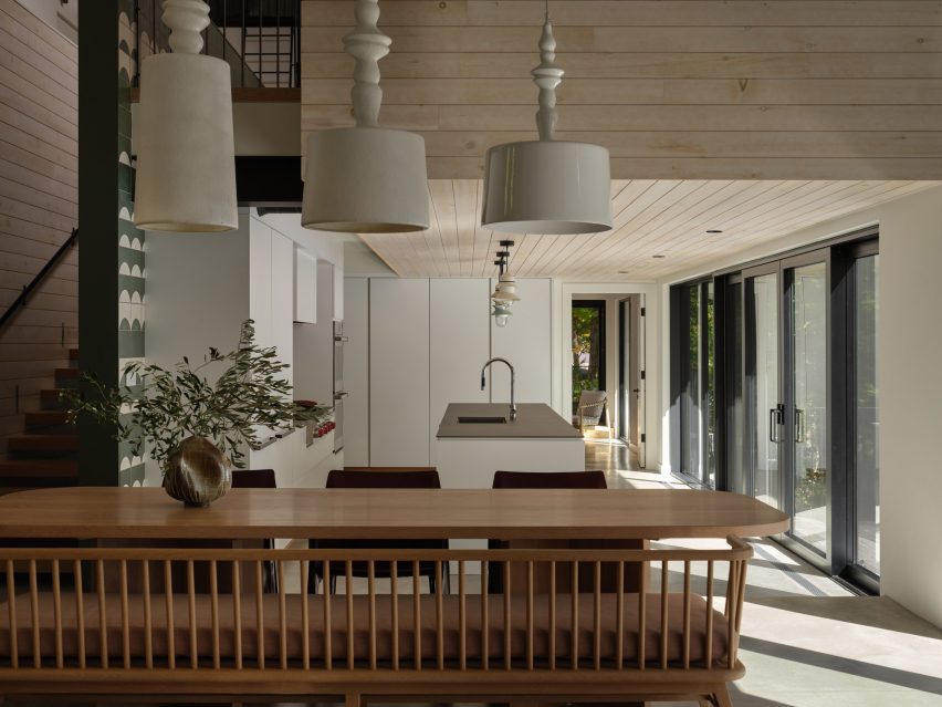 Barbora Taylor Architect black lakeside cabin