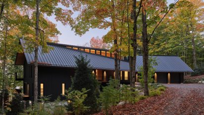 Barbora Vovak Taylor Muskoka lakehouse