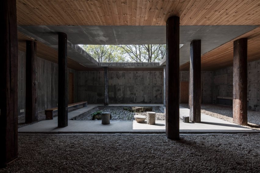 Concrete Box House by BCHO Architects