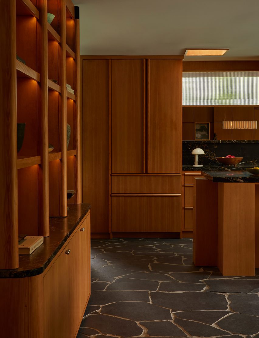 CM G1 House by Willett and Ome Dezin