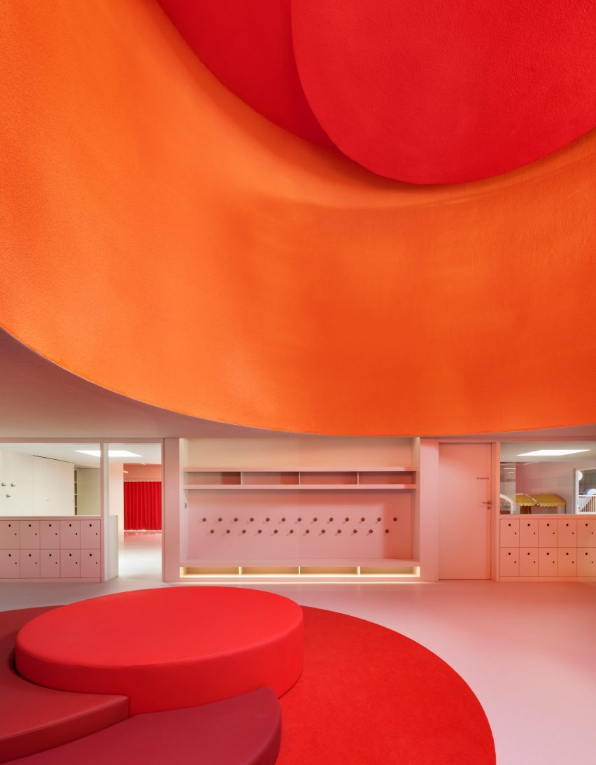Multi-childcare Crèche by Dominique Coulon & Associés