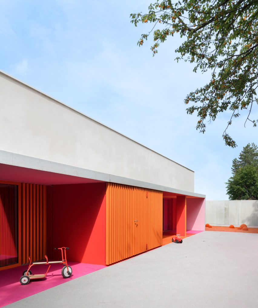 Multi-childcare Crèche by Dominique Coulon & Associés