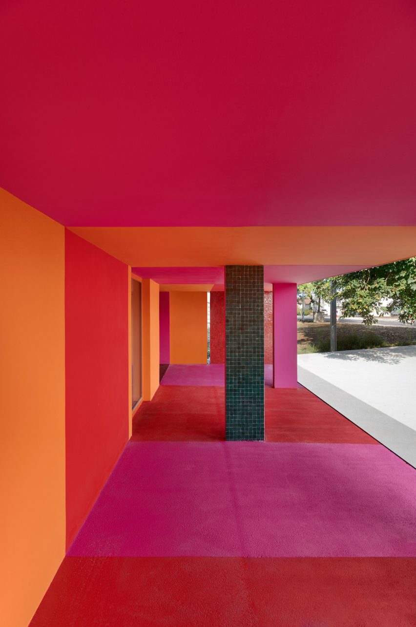 Multi-childcare Crèche by Dominique Coulon & Associés